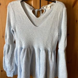 $5 NWOT LC Lauren Conrad Bell Sleeve Peplum Sweater sz M